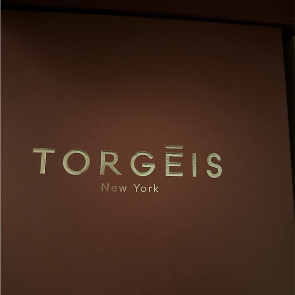 Womens knee high boots. Size 9 - Picture 7 of 7